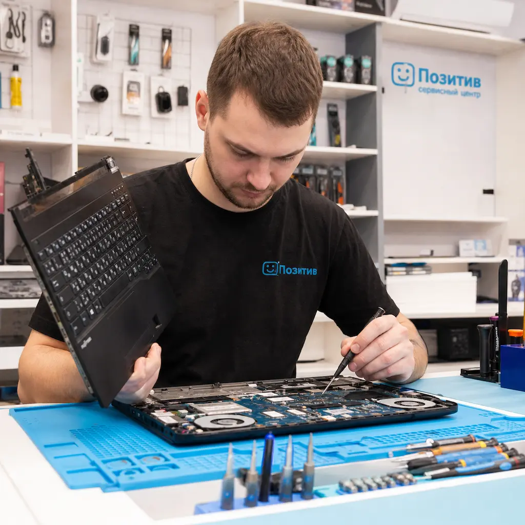 заменить клавиатуру на ноутбуке Fujitsu в Семилуках